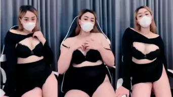 DMX Dhea Seksi Pamer Body Bohay